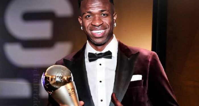 Винисиус стал лучшим футболистом мира по версии ФИФА