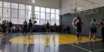 ВЮБЛ серед дівчат 2008 року: команди Вінниці та Кам’янець-Подільського обмінялися перемогами – Федерація баскетболу України
