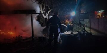 Вночі у Миколаєві на пожежі вогнеборці врятували жінку, але загинув чоловік » Миколаївський Оглядач