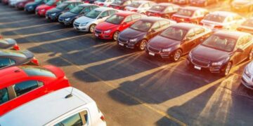 Ввезення авто в Україну: з січня 2025 року на авторинку набудуть чинності нові правила |  |