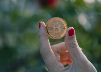 Роль криптовалют у розвитку децентралізованого інтернету