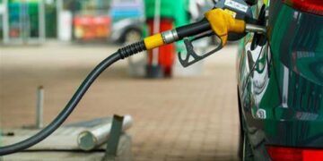 Українські АЗС суттєво підвищили вартість бензину – ЭКОНОМИКА