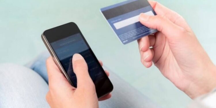 57-річна славутчанка втратила понад 54 тисячі гривень за звичною шахрайською схемою —Хмельнитчина