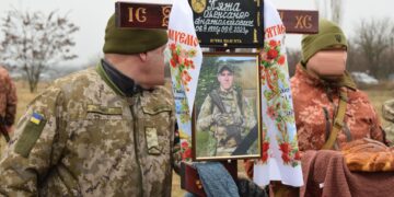 У Петрівській громаді провели в останню путь 28-річного військового
