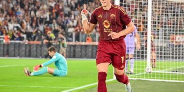 Артем Довбик вошел в топ-10 самых высокооплачиваемых футболистов «Ромы»