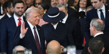 Дональд Трамп склав присягу та офіційно став президентом США