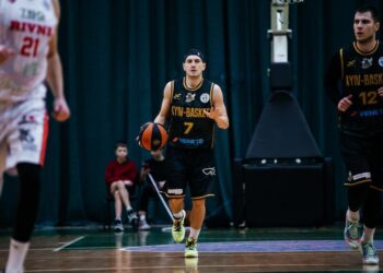 Київ-Баскет встановив три рекорди сезону в матчі з Рівним, у Буренка – рекордна кількість триочкових – Федерація баскетболу України