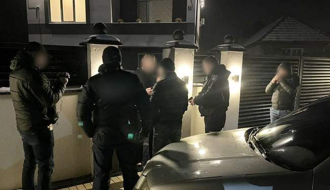 Масштабна спецоперація: поліція проводить понад 200 обшуків :: Інтент :: Суспільно-політичне видання:: Регіональна мережа якісної журналістики