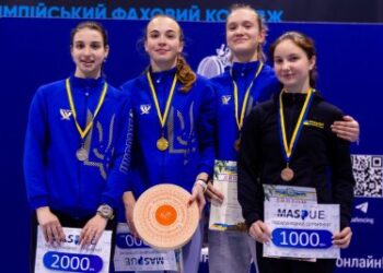 Миколаївські шаблістки та рапіристи здобули найвищі нагороди на чемпіонаті України серед юніорів » Миколаївський Оглядач