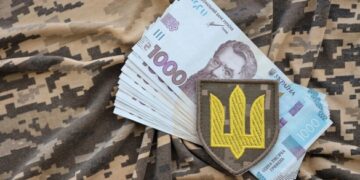 На Черкащині чоловік працевлаштувався в підприємстві критичної інфраструктури, щоб отримати бронювання, та привласнив понад 100 тисяч