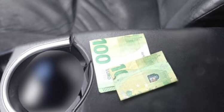 На Кременеччині п’яний водій пропонував хабаря патрульним