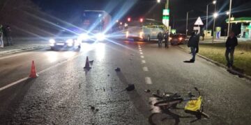 На Львівщині автобус на смерть збив чоловіка