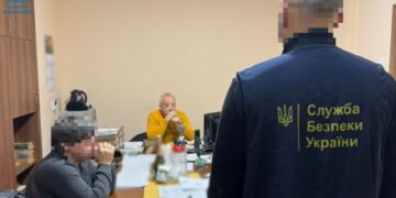 На Львівщині чиновника викрили у “сміттєвій” корупції
