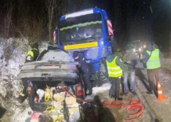 На Львівщині сталася потрійна ДТП: загинула жінка