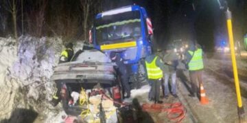 На Львівщині сталася потрійна ДТП: загинула жінка