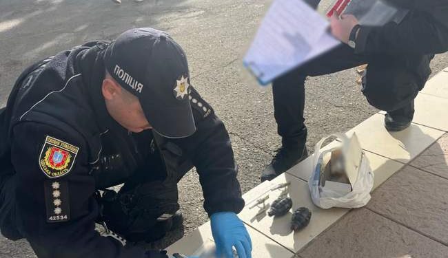 На залізничному вокзалі в Ізмаїлі торгували гранатами :: Інтент :: Суспільно-політичне видання:: Регіональна мережа якісної журналістики