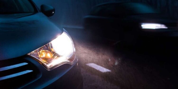 Несправні габаритні вогні: як уникнути штрафу та захистити свої права на дорозі |  |