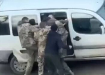 Омбудсмен відреагував на нове відео “бусифікації” чоловіка у Львові