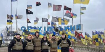 Працівники притулку у Львові під обстрілами евакуювали тварин з Оріхова