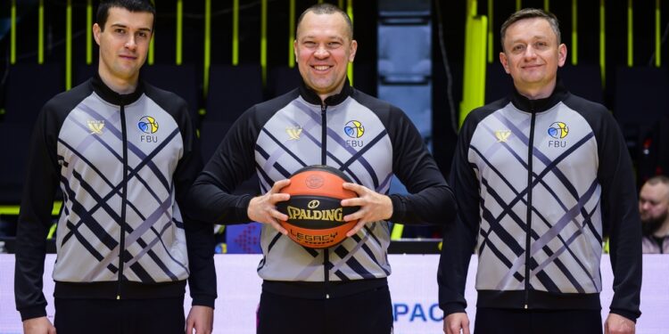 Рейтинг суддів Суперліги Favbet за підсумками першої частини чемпіонату – Федерація баскетболу України