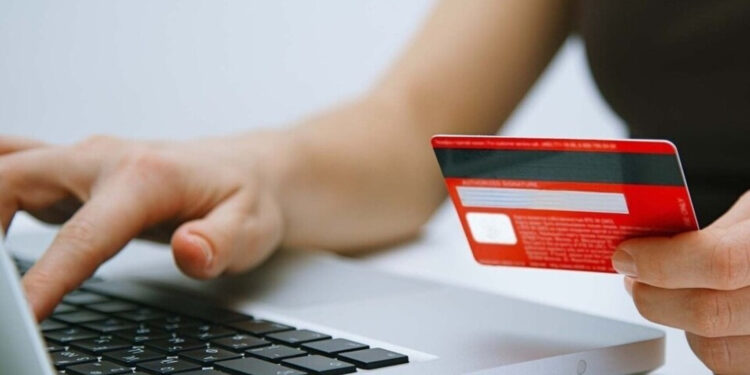 Шахрайство на 30 тисяч гривень суд покарав громадськими роботами | Журнал Житомира