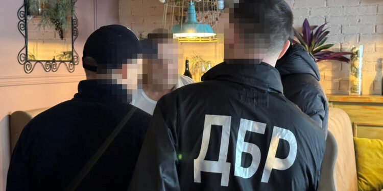 Судитимуть колишню працівницю митниці – ДБР Полтави