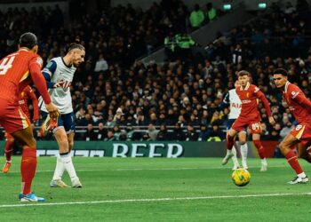 «Тоттенхэм» минимально обыграл «Ливерпуль» и приблизился к финалу Кубка лиги