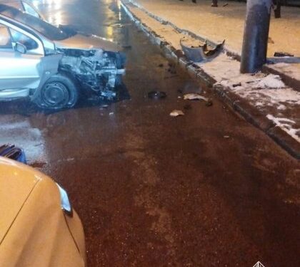 У Львові через ДТП з потерпілими ускладнений рух вулицею