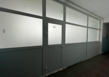 У Рівненській дитячій музичній школі №2 тривають ремонтні роботи (ФОТО)