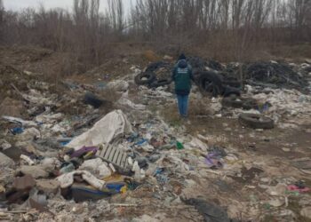 У Запоріжжі виявили величезне стихійне сміттєзвалище | Новости Запорожья