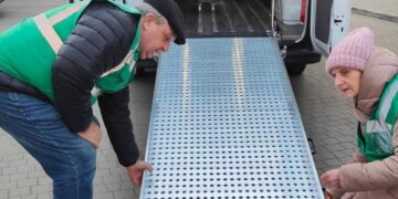 У Запоріжжі запрацювало соціальне таксі – безкоштовна послуга для певних категорій | Новости Запорожья