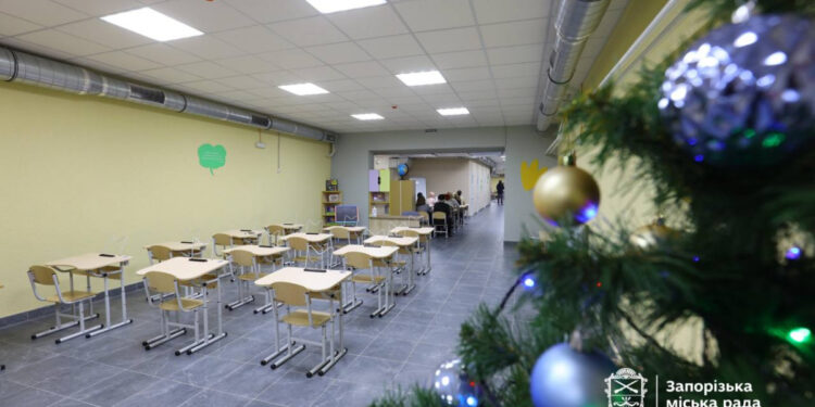 У запорізькій гімназії завершили капітальний ремонт укриття – школа готова приймати учнів на змішане навчання | Новости Запорожья