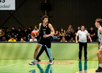 Українці за кордоном: Новицький, Сергєєв, Антипов зробили дабл-дабл, у Санона 7+6+5 – Федерація баскетболу України