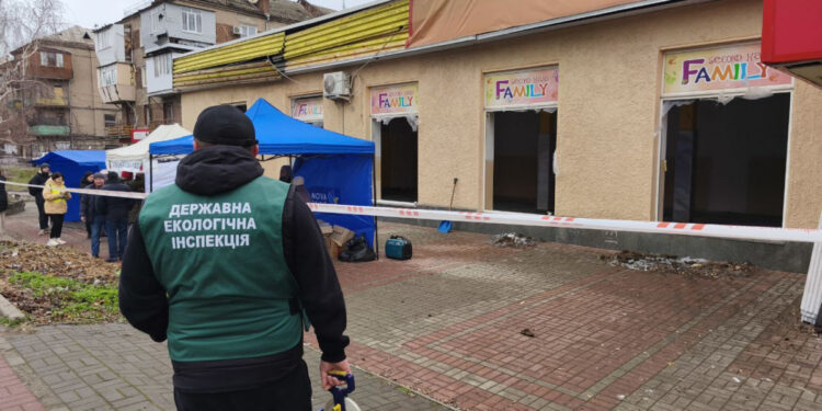 В екоінспекції озвучили площу засмічення відходами від руйнувань – наслідки ворожої ракетної атаки по Запоріжжю 18 січня | Новости Запорожья