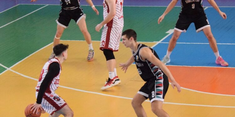 В Кам’янці-Подільському відбувся тур Першої ліги: фотогалерея – Федерація баскетболу України