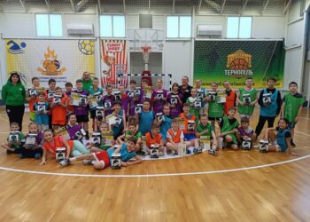 В Тернополі та Києві провели святкові тренування з баскетболу – Федерація баскетболу України