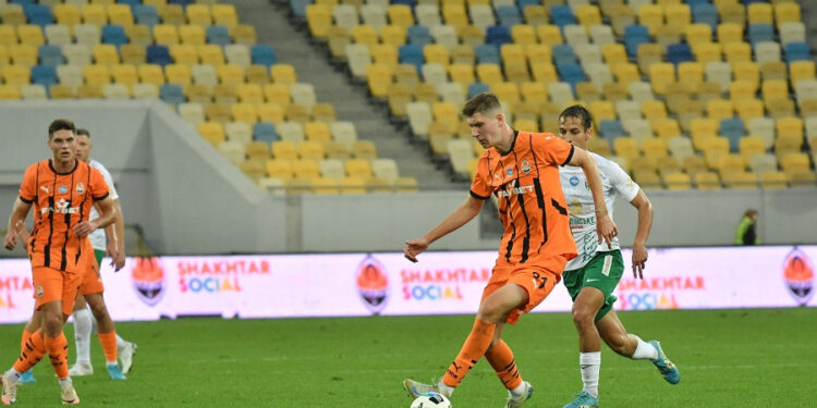 Артем Бондаренко став 14-м футболістом в УПЛ із хет-триком у складі двох і більше клубів