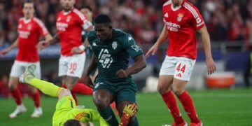 «Бенфика» с Трубиным вырвала ничью у «Монако» и пробилась в 1/8 финала Лиги чемпионов