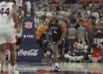 БК Рівне підписав американського захисника з Іспанії – Федерація баскетболу України