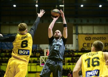 Дніпро здобув непросту перемогу над Київ-Баскетом – Федерація баскетболу України