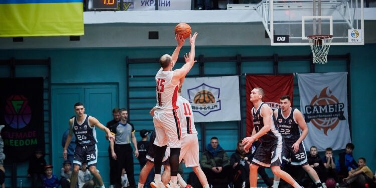 Хмельницький переміг Вінницю за рахунок ривка в другій половині – Федерація баскетболу України