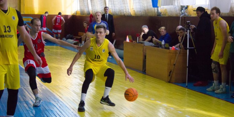 Інваспорт переграв Політехнік в Першій лізі – Федерація баскетболу України