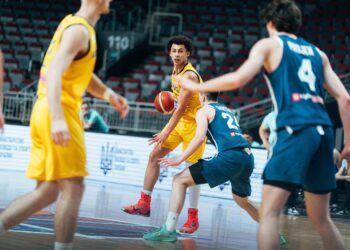 Іссуф Санон та Андрій Войналович не зіграють в матчі проти Португалії – Федерація баскетболу України