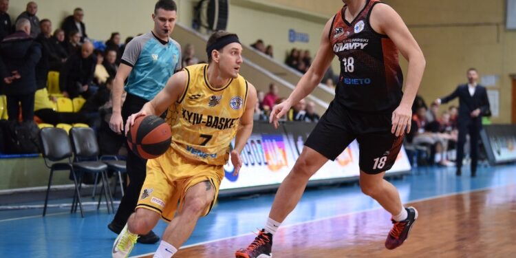 Київ-Баскет здобув перемогу в напруженому матчі проти Черкаських Мавп – Федерація баскетболу України