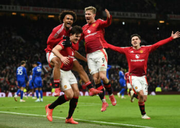 Манчестер Юнайтед – Лестер. Магуайр вывел “манкунианцев” в 1/8 финала Кубка Англии