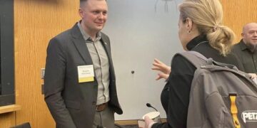 Мер міста на Тернопільщині виступав у Гарвардському університеті: про що він говорив | Терміново новини Тернополя