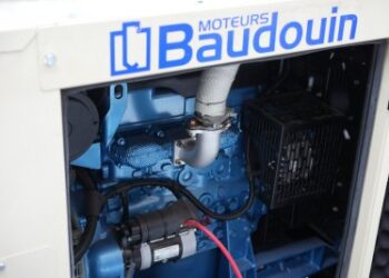 Миколаївські навчальні заклади отримали два генератори потужністю 25 кВт » Миколаївський Оглядач