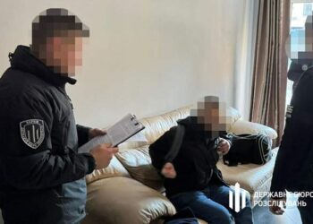 На лаві підсудних опинився поліцейський, який організував нелегальний маршрут через Одесу :: Інтент :: Суспільно-політичне видання:: Регіональна мережа якісної журналістики