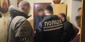 На Львівщині викрили банкірів, які крали кошти клієнтів через перевипуск карток
