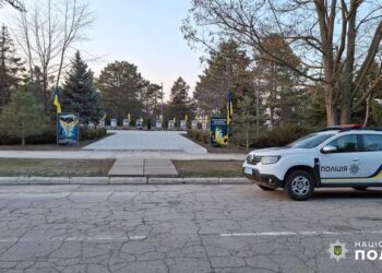 На Одещині осквернили пам’ять загиблого захисника на Алеї Слави :: Інтент :: Суспільно-політичне видання:: Регіональна мережа якісної журналістики